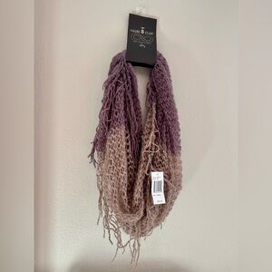 NWT D&Y 2 in 1 scarf